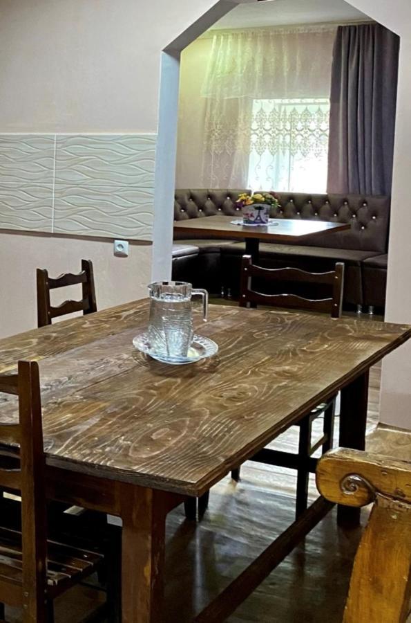 Nizharadze'S Tower Hotel Ushguli Ngoại thất bức ảnh
