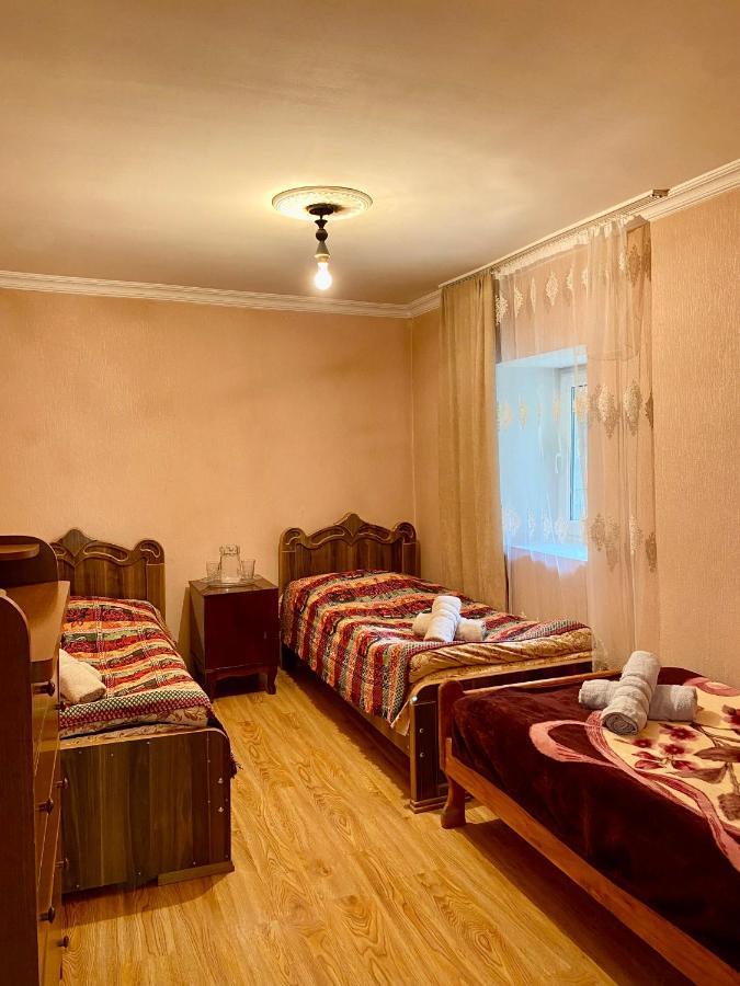 Nizharadze'S Tower Hotel Ushguli Ngoại thất bức ảnh
