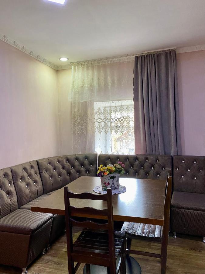 Nizharadze'S Tower Hotel Ushguli Ngoại thất bức ảnh