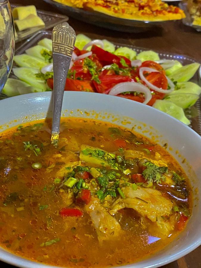 Nizharadze'S Tower Hotel Ushguli Ngoại thất bức ảnh